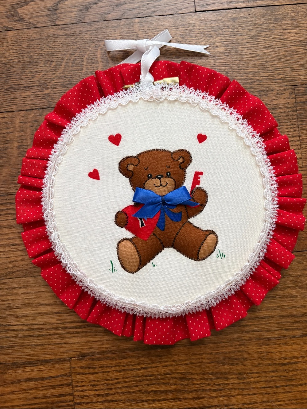 Vintage Teddy Bear Embroidery Hoop Red White Heart Key Nursery Home Decor